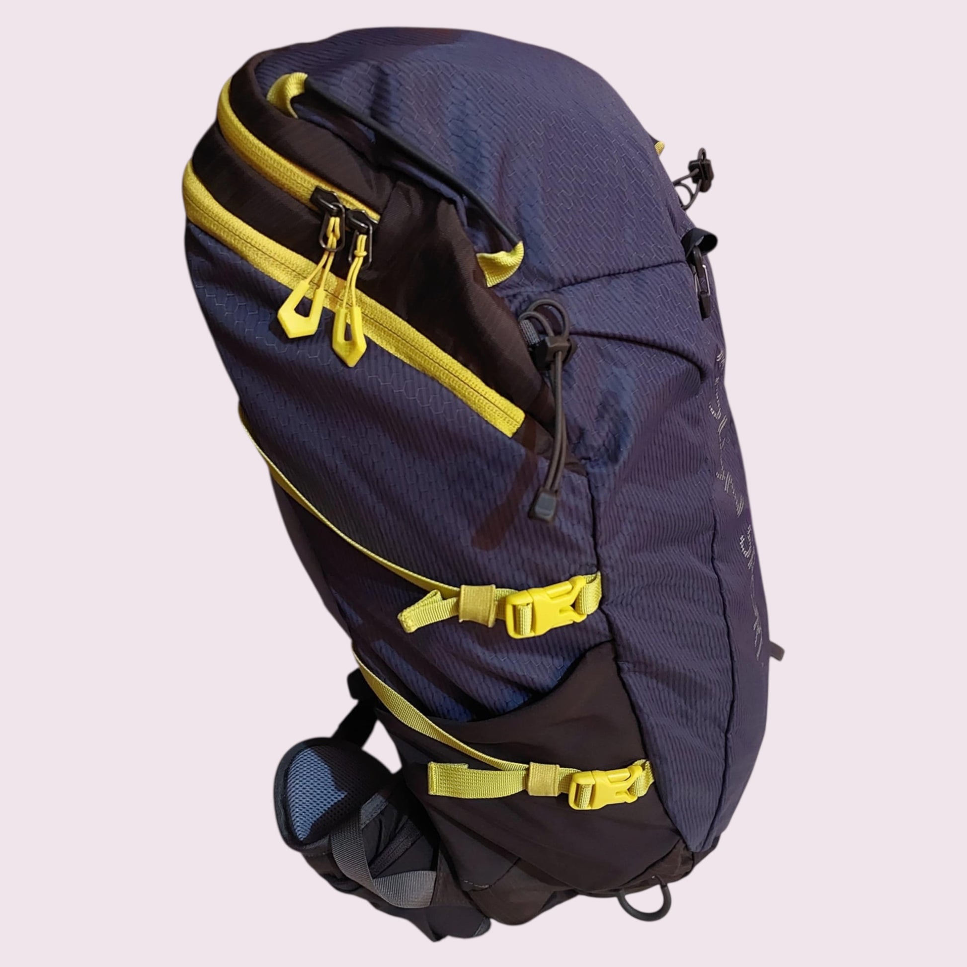 Preloved Kolon Sport Hiking Backpack β Lightweight. Durable. Adventure-Ready! ποΈπ